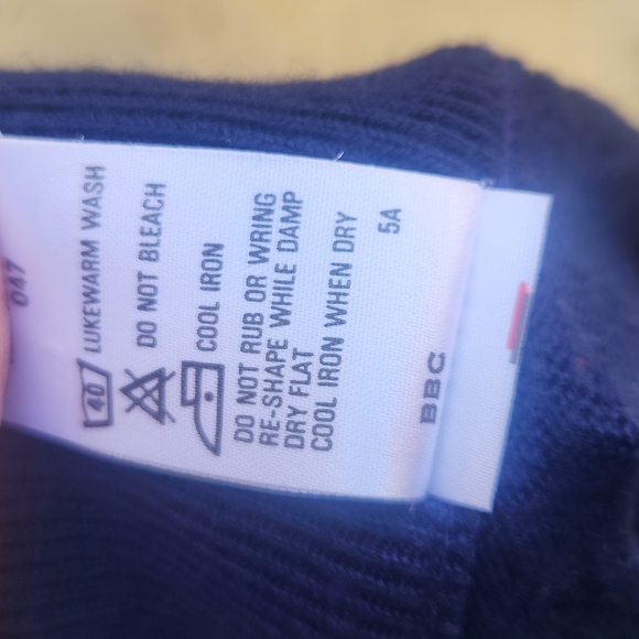 vintage turtleneck sweater - Picture 12 of 12